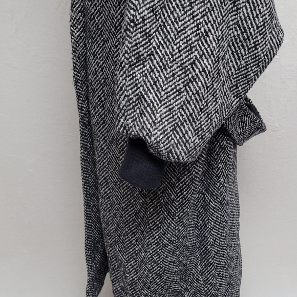 80s Vintage Black Gray Herringbone Wool Balloon Sleeve Longline Trench Coat XL - Picture 8 of 13